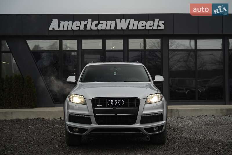 Внедорожник / Кроссовер Audi Q7 2013 в Черновцах