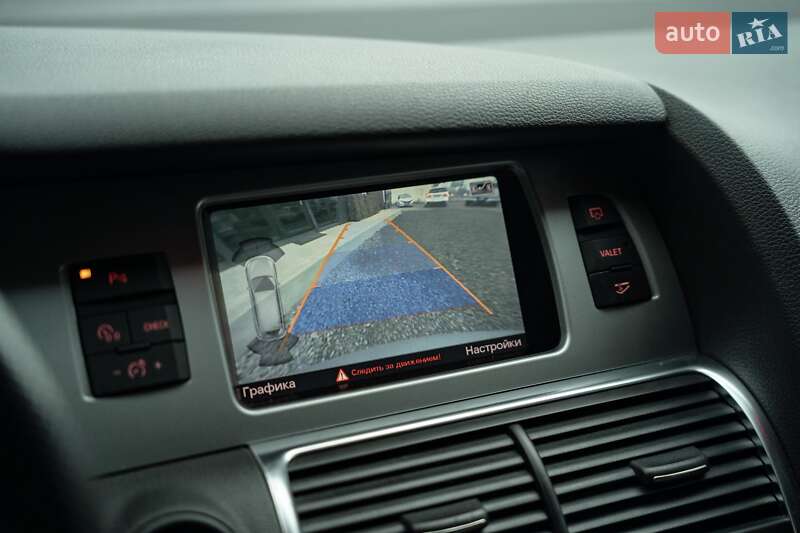 Внедорожник / Кроссовер Audi Q7 2013 в Черновцах