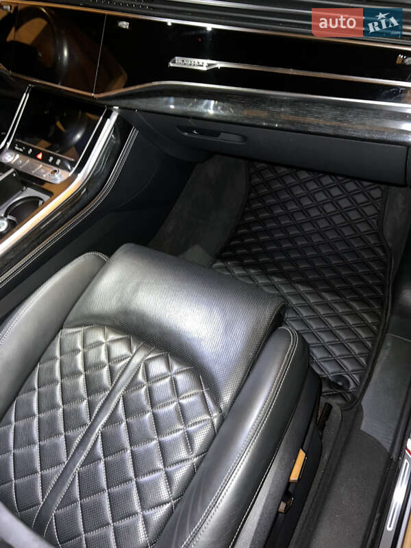 Внедорожник / Кроссовер Audi Q7 2020 в Мукачево