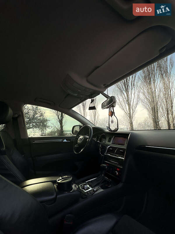 Внедорожник / Кроссовер Audi Q7 2013 в Кременчуге