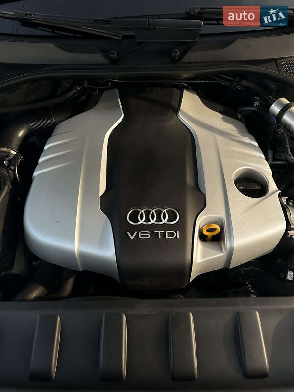 Внедорожник / Кроссовер Audi Q7 2013 в Кременчуге