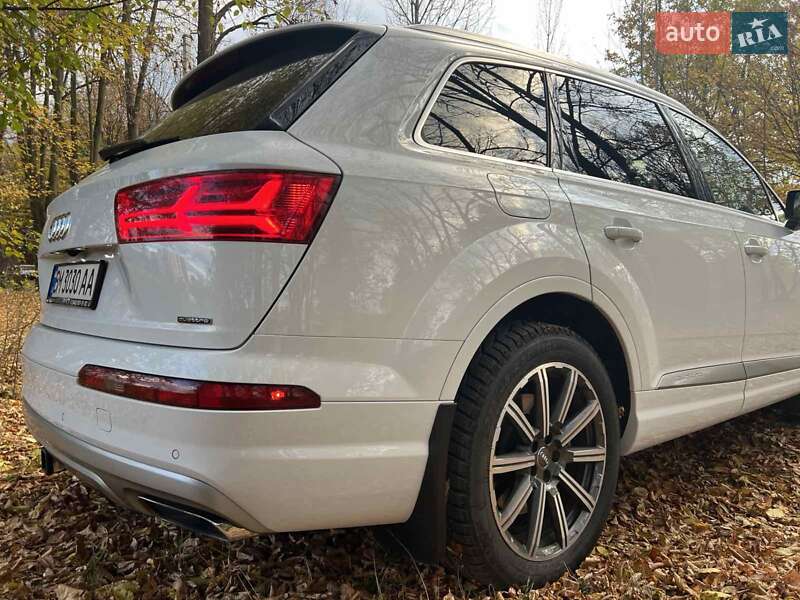 Внедорожник / Кроссовер Audi Q7 2019 в Ивано-Франковске