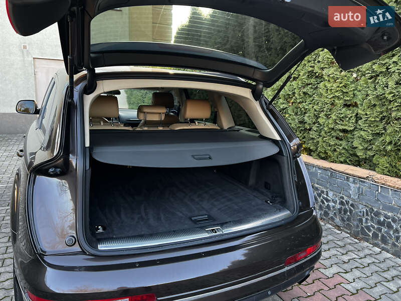 Позашляховик / Кросовер Audi Q7 2011 в Рівному