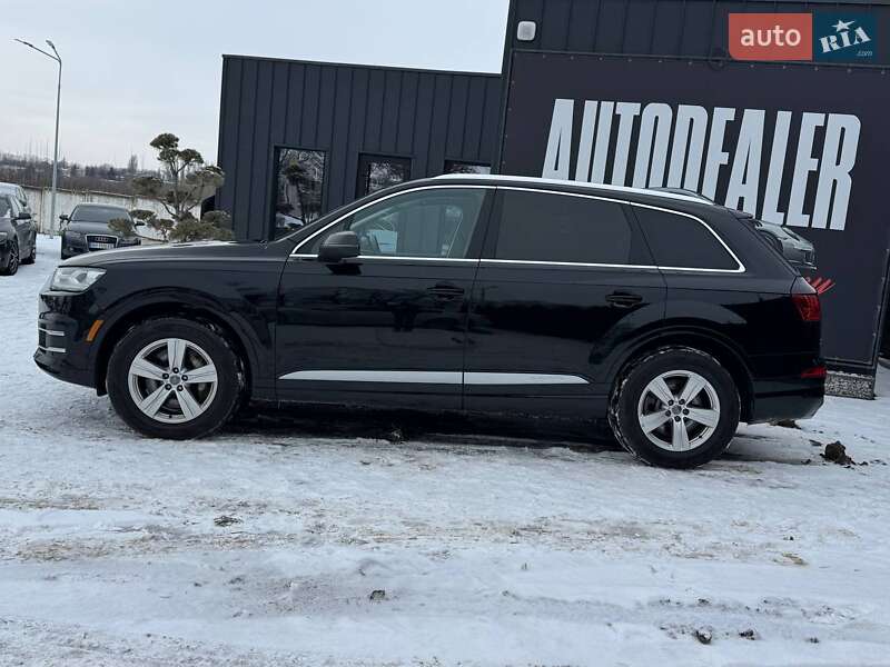 Внедорожник / Кроссовер Audi Q7 2017 в Каменец-Подольском