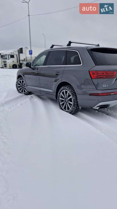 Внедорожник / Кроссовер Audi Q7 2018 в Луцке фото 3 Внедорожник / Кроссовер Audi Q7 2018 в Луцке