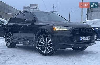 Внедорожник / Кроссовер Audi Q7 2023 в Днепре