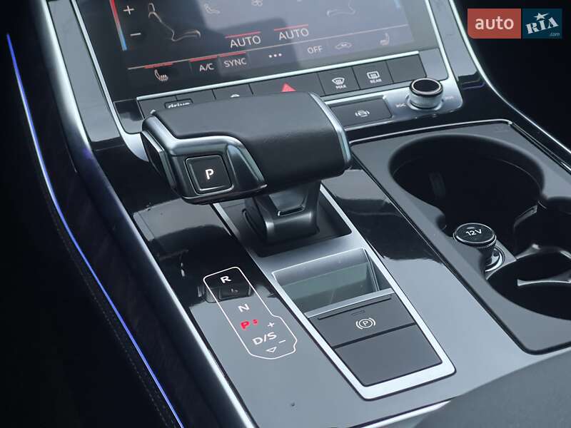 Внедорожник / Кроссовер Audi Q7 2023 в Днепре