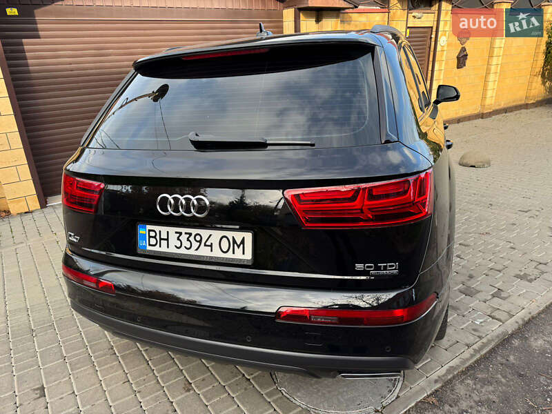 Внедорожник / Кроссовер Audi Q7 2018 в Одессе