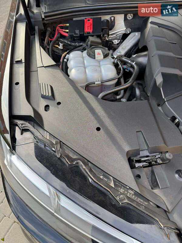 Внедорожник / Кроссовер Audi Q7 2018 в Одессе