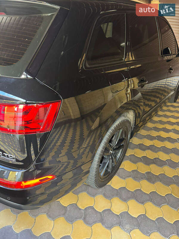 Внедорожник / Кроссовер Audi Q7 2018 в Одессе