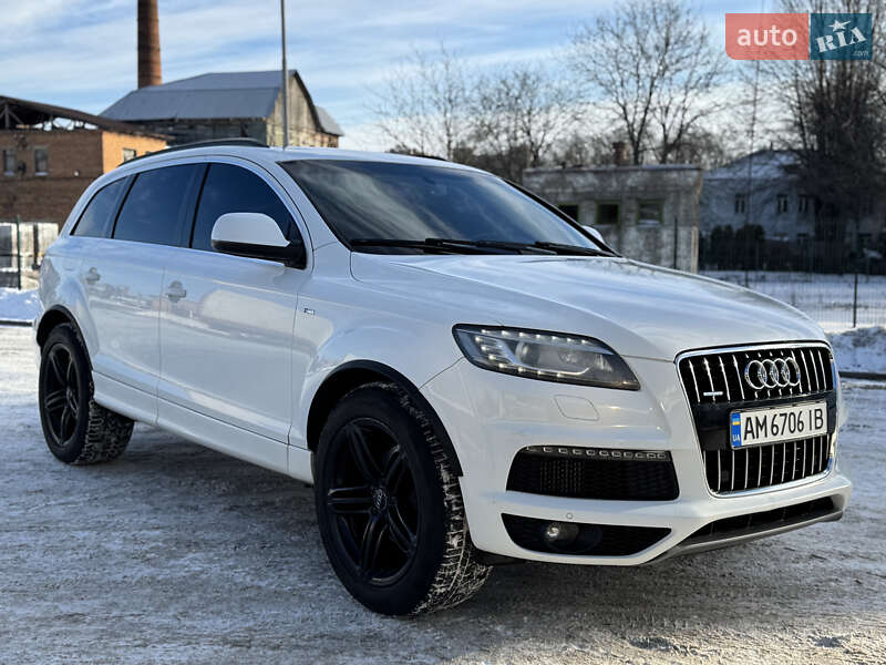 Внедорожник / Кроссовер Audi Q7 2010 в Житомире
