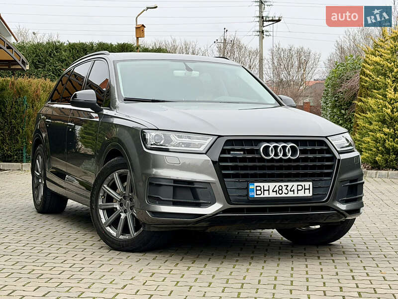 Audi Q7 2016