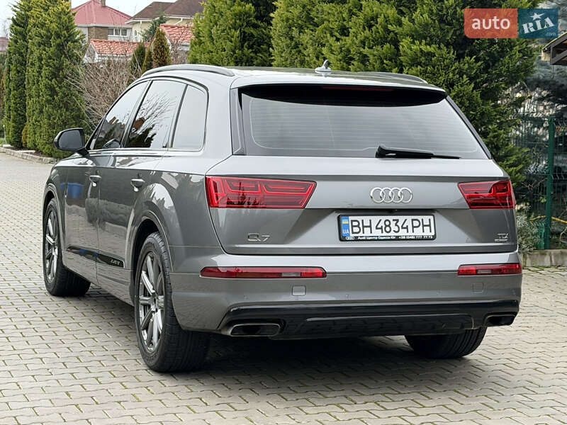 Внедорожник / Кроссовер Audi Q7 2016 в Одессе фото 14 Внедорожник / Кроссовер Audi Q7 2016 в Одессе