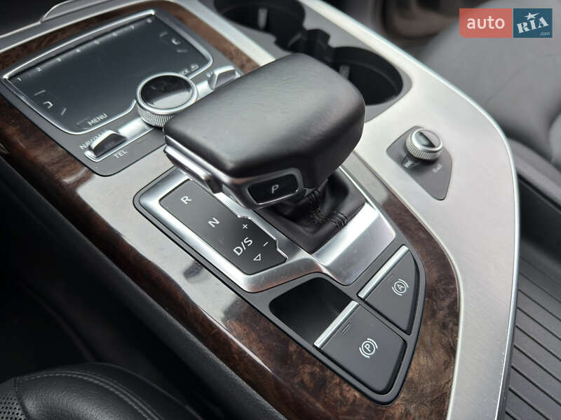 Внедорожник / Кроссовер Audi Q7 2016 в Одессе фото 59 Внедорожник / Кроссовер Audi Q7 2016 в Одессе