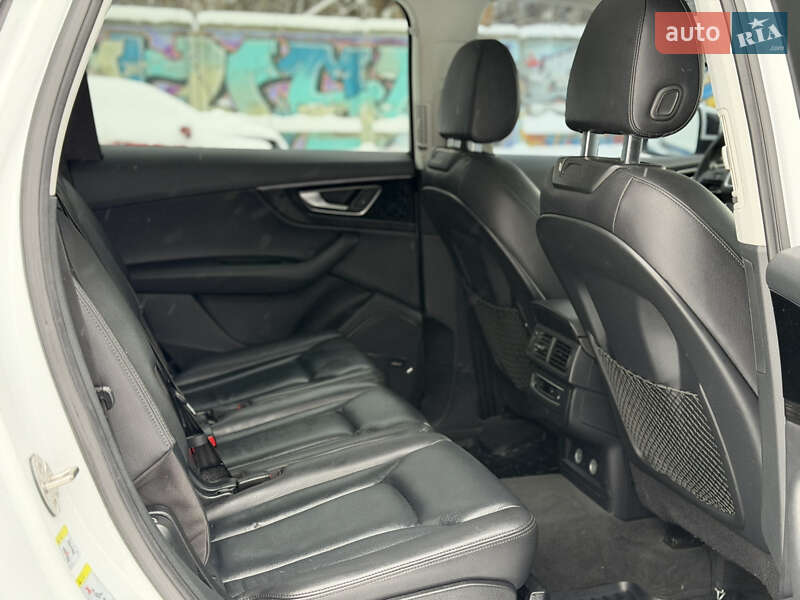 Внедорожник / Кроссовер Audi Q7 2019 в Львове