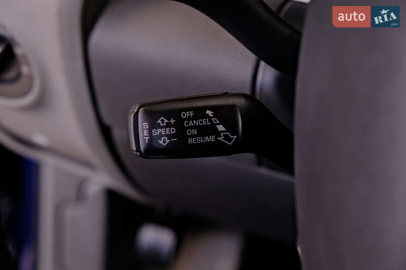 Позашляховик / Кросовер Audi Q7 2015 в Одесі