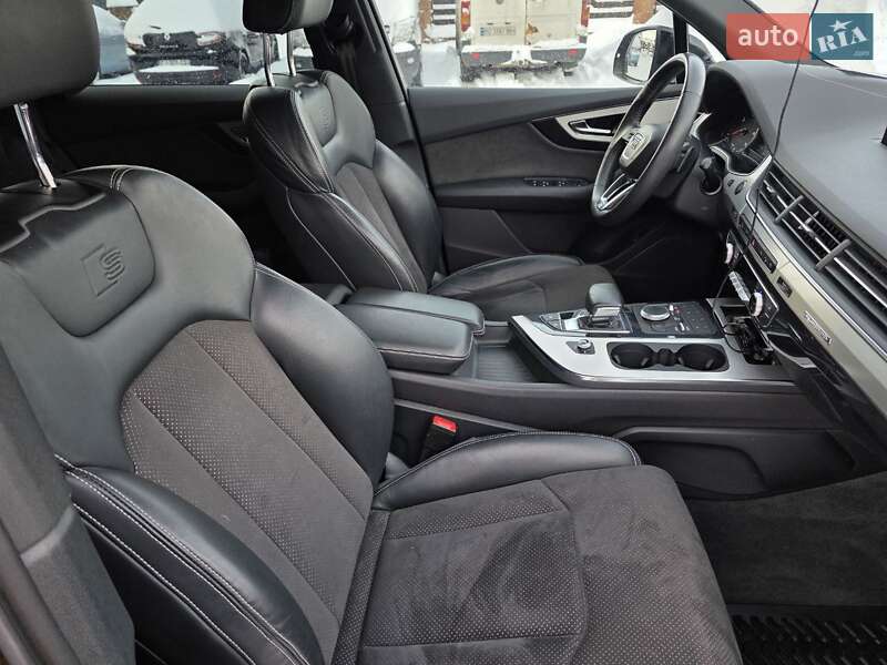 Позашляховик / Кросовер Audi Q7 2017 в Тернополі фото 39 Позашляховик / Кросовер Audi Q7 2017 в Тернополі