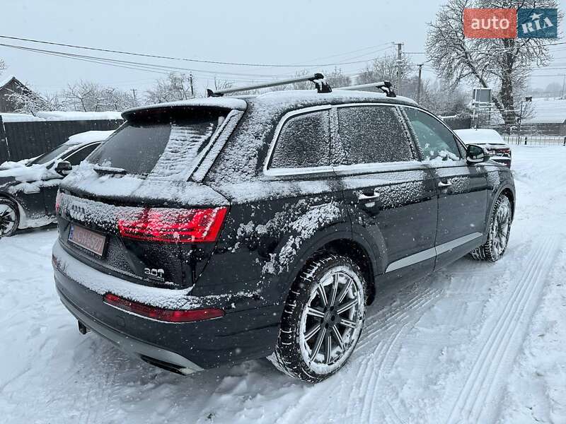 Внедорожник / Кроссовер Audi Q7 2017 в Львове