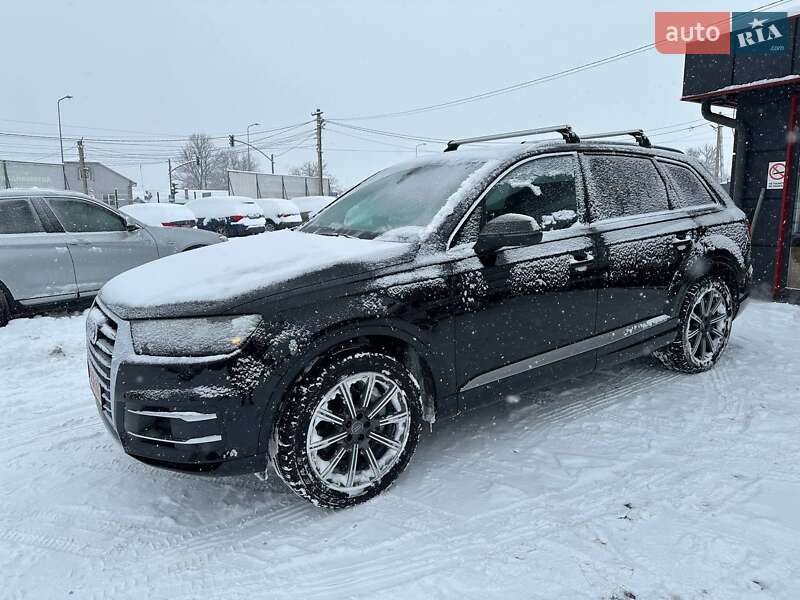 Внедорожник / Кроссовер Audi Q7 2017 в Львове