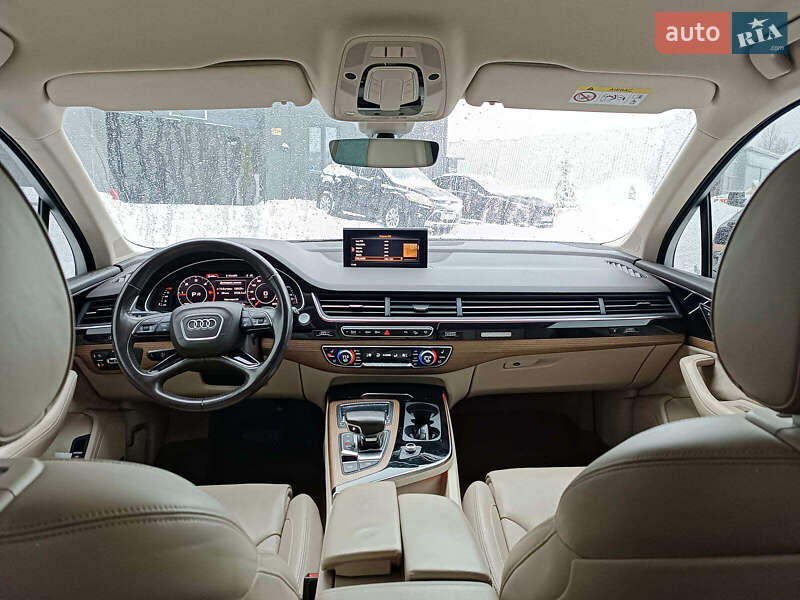 Внедорожник / Кроссовер Audi Q7 2018 в Львове