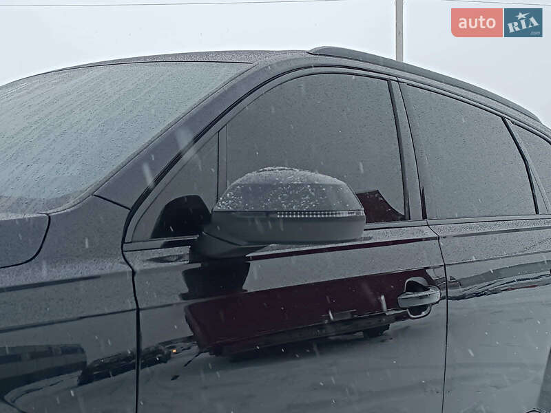 Внедорожник / Кроссовер Audi Q7 2018 в Львове