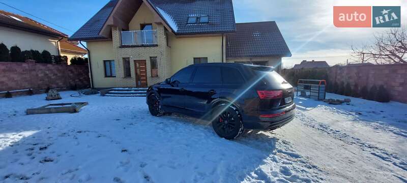 Позашляховик / Кросовер Audi Q7 2016 в Луцьку фото 8 Позашляховик / Кросовер Audi Q7 2016 в Луцьку