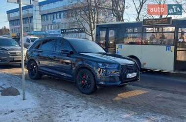 Внедорожник / Кроссовер Audi Q7 2016 в Луцке