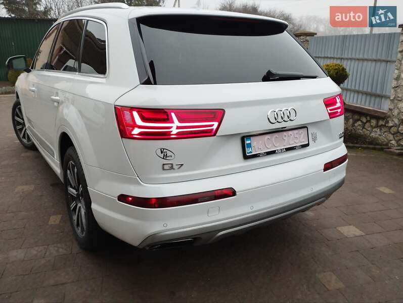 Внедорожник / Кроссовер Audi Q7 2016 в Тернополе