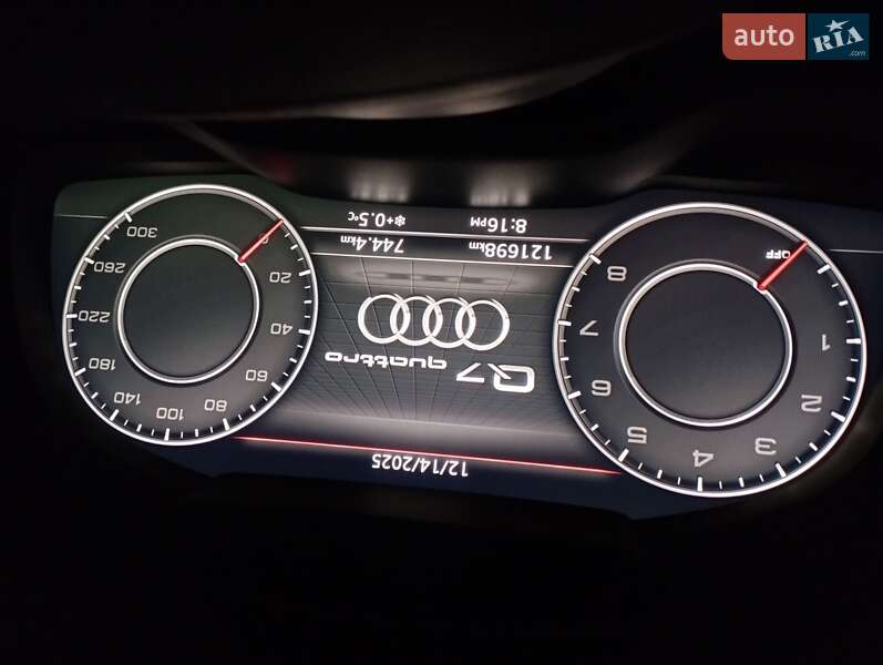 Внедорожник / Кроссовер Audi Q7 2016 в Тернополе
