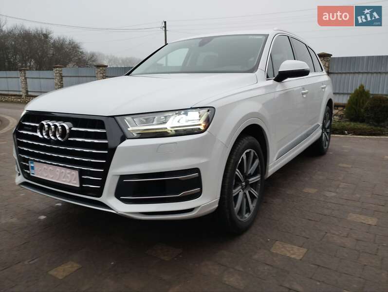 Внедорожник / Кроссовер Audi Q7 2016 в Тернополе