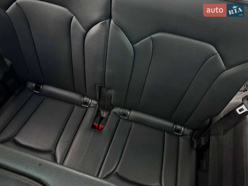 Внедорожник / Кроссовер Audi Q7 2018 в Киеве