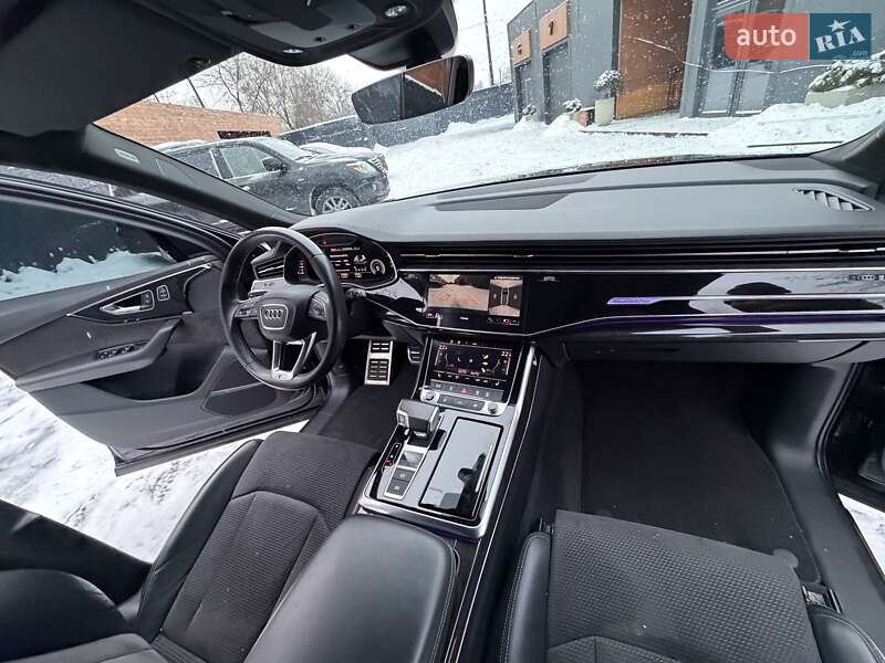 Внедорожник / Кроссовер Audi Q7 2021 в Киеве