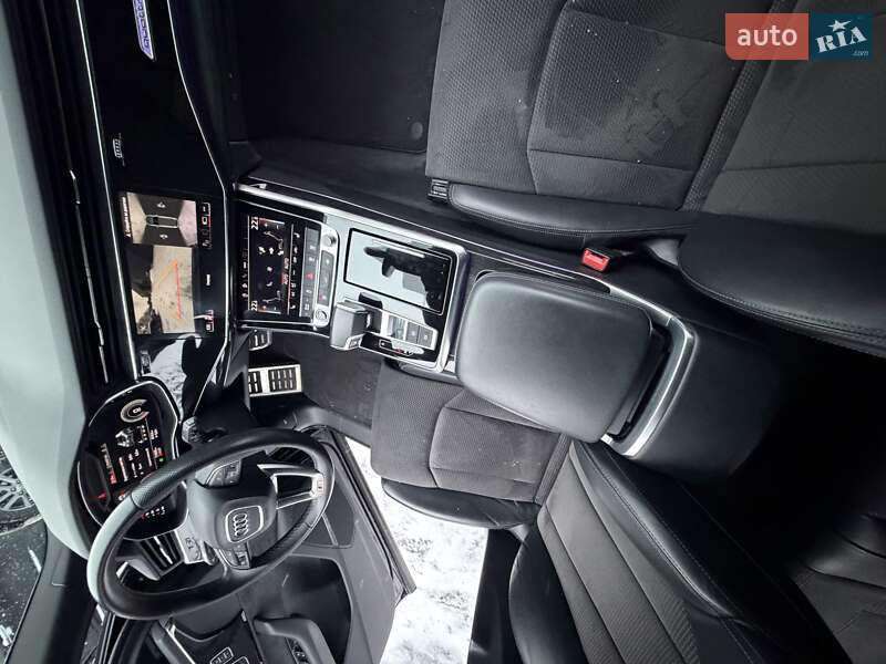 Внедорожник / Кроссовер Audi Q7 2021 в Киеве