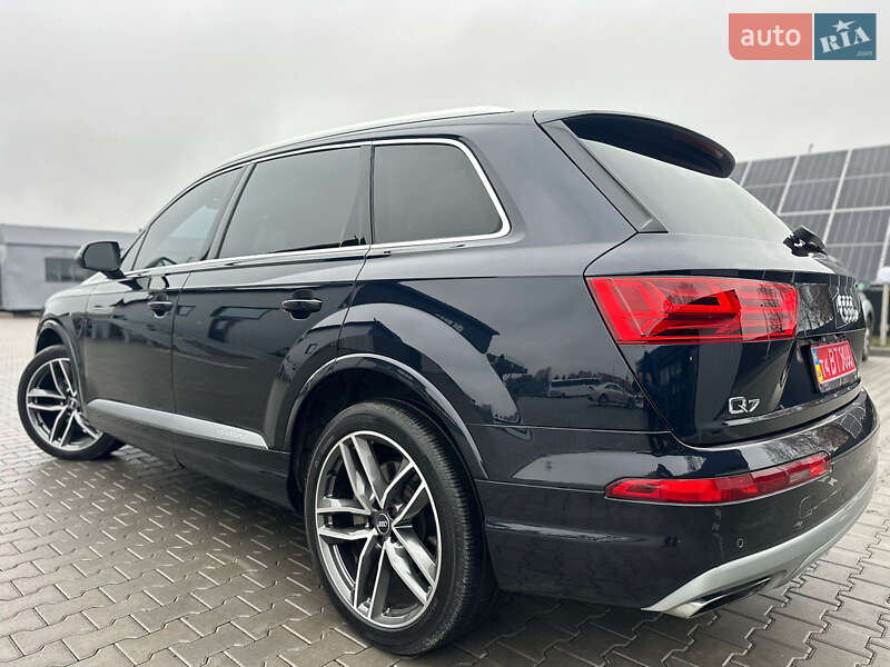 Внедорожник / Кроссовер Audi Q7 2017 в Ковеле