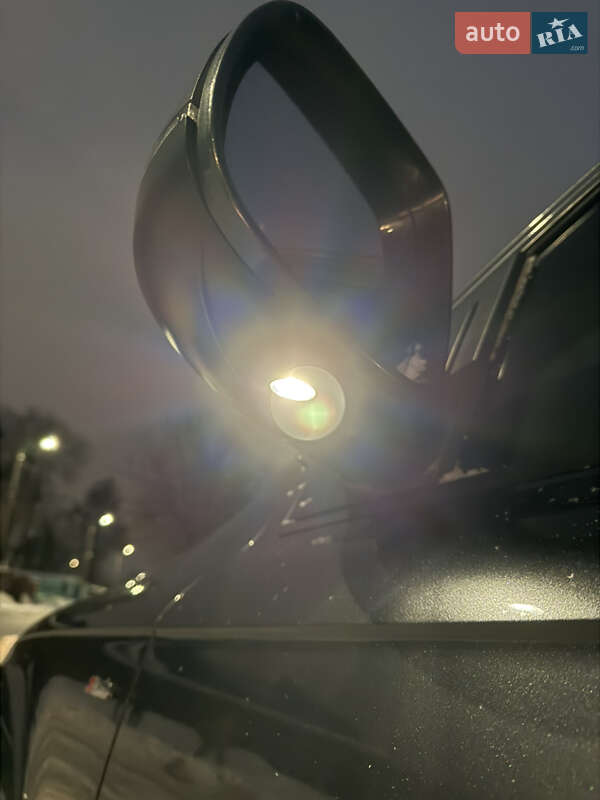 Внедорожник / Кроссовер Audi Q7 2013 в Дубно