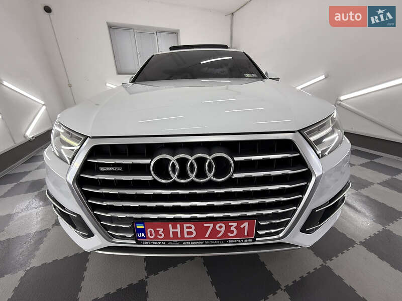 Внедорожник / Кроссовер Audi Q7 2018 в Трускавце