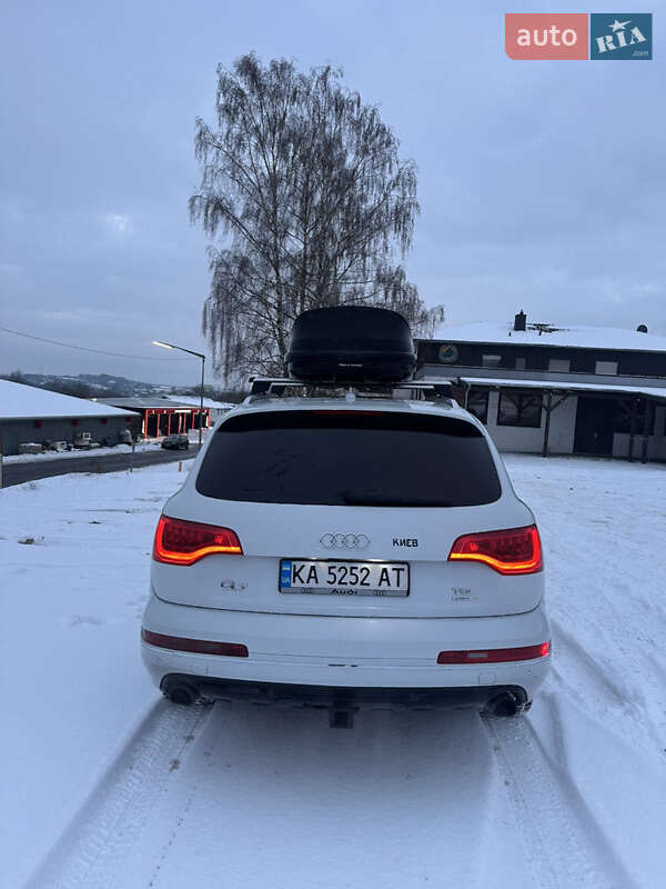 Внедорожник / Кроссовер Audi Q7 2014 в Крюковщине