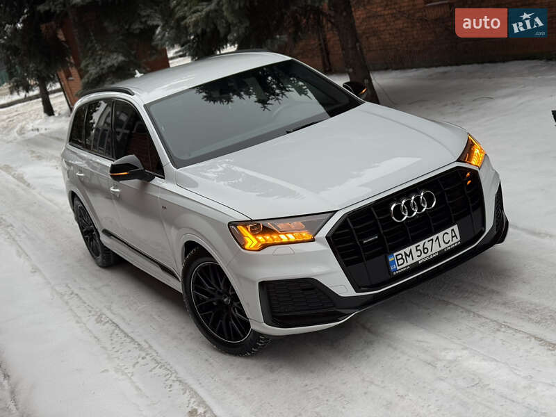 Внедорожник / Кроссовер Audi Q7 2020 в Киеве