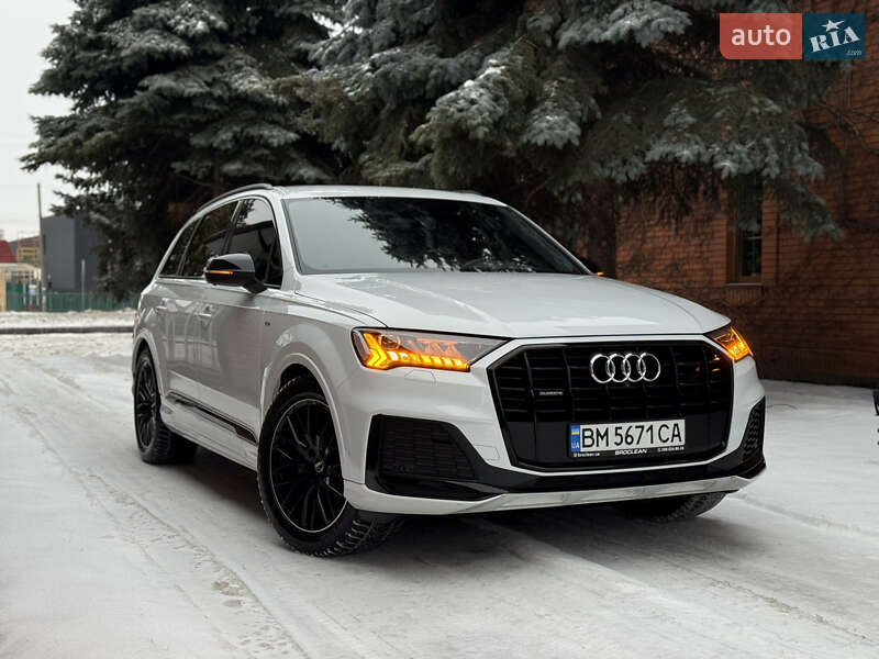 Внедорожник / Кроссовер Audi Q7 2020 в Киеве