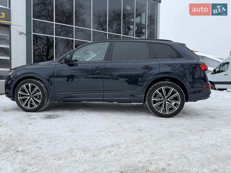 Внедорожник / Кроссовер Audi Q7 2023 в Дрогобыче