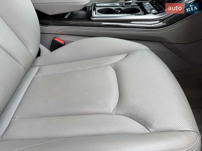 Внедорожник / Кроссовер Audi Q7 2023 в Дрогобыче