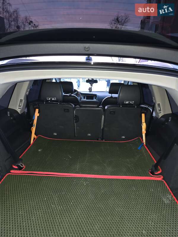 Внедорожник / Кроссовер Audi Q7 2013 в Коростене