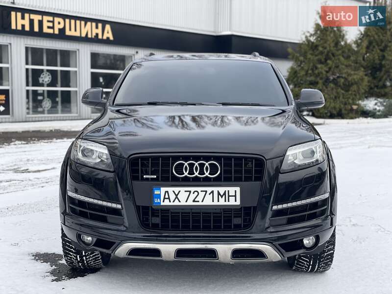 Внедорожник / Кроссовер Audi Q7 2015 в Харькове