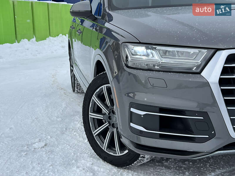 Внедорожник / Кроссовер Audi Q7 2017 в Ковеле