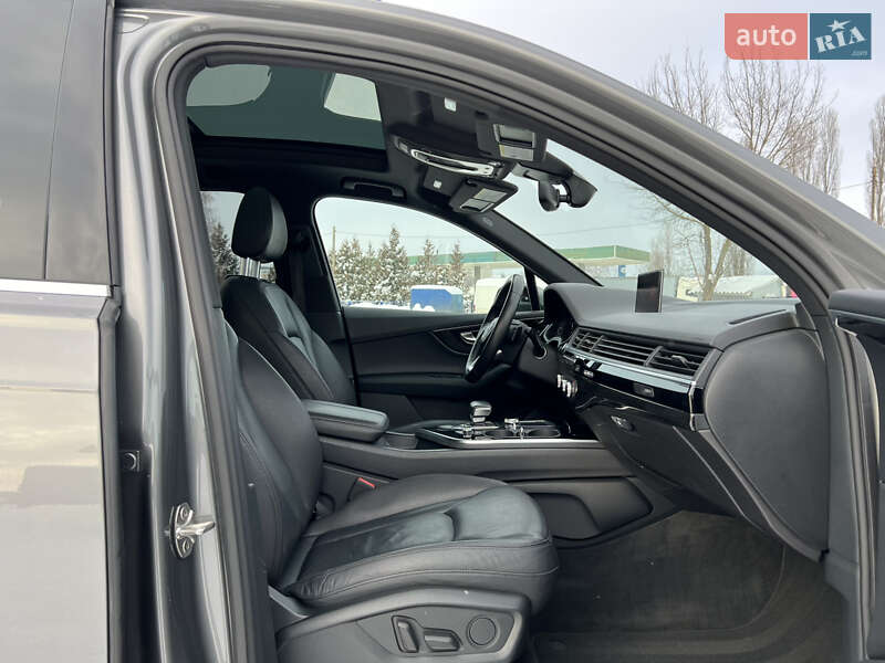 Внедорожник / Кроссовер Audi Q7 2017 в Ковеле