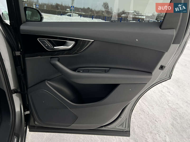 Внедорожник / Кроссовер Audi Q7 2017 в Ковеле