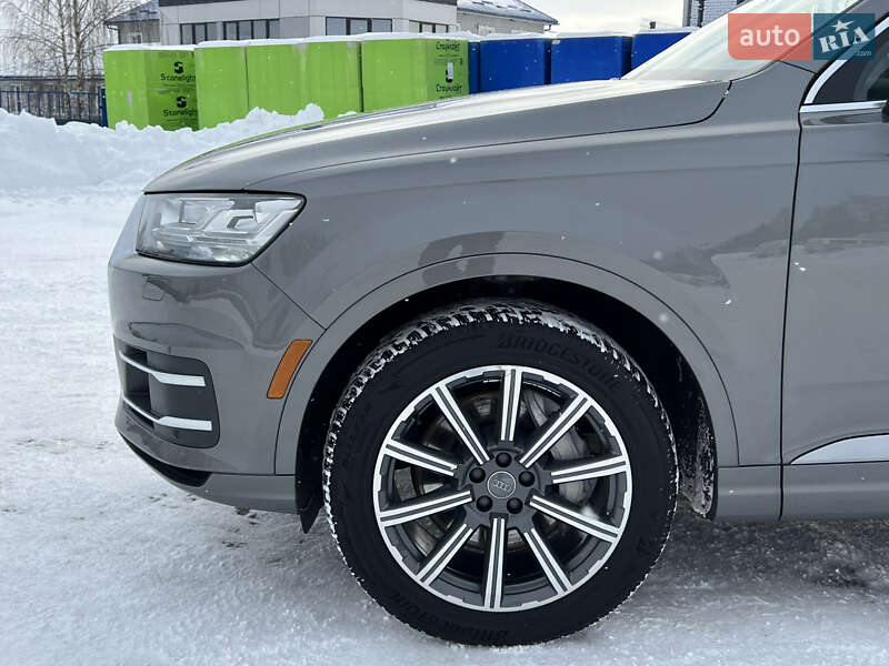 Внедорожник / Кроссовер Audi Q7 2017 в Ковеле