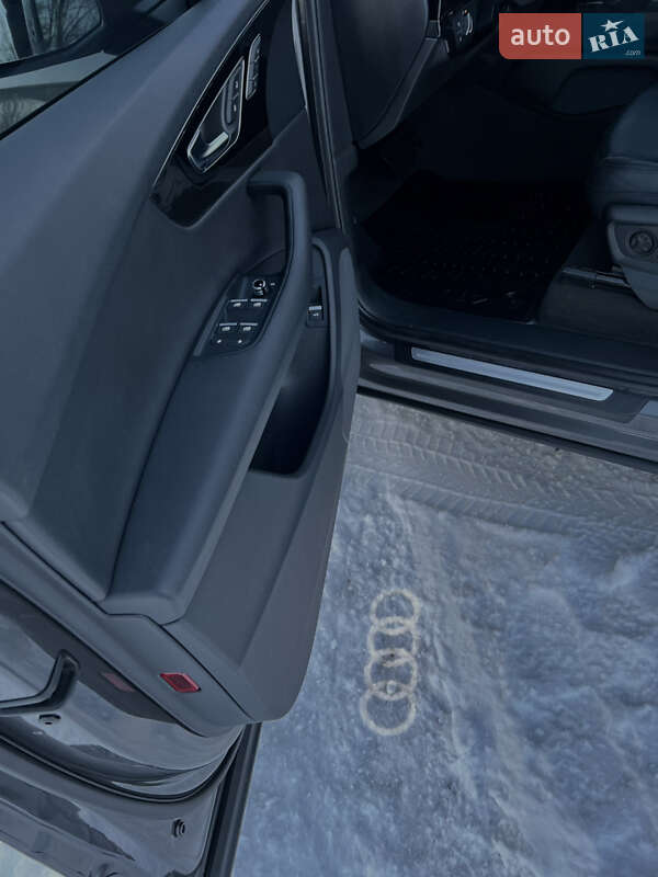 Внедорожник / Кроссовер Audi Q7 2018 в Киеве фото 19 Внедорожник / Кроссовер Audi Q7 2018 в Киеве