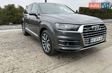 Позашляховик / Кросовер Audi Q7 2018 в Дніпрі