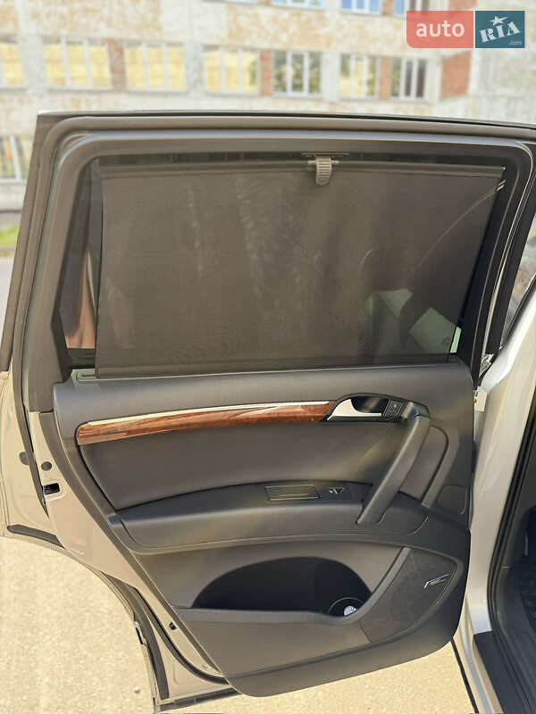 Внедорожник / Кроссовер Audi Q7 2014 в Львове